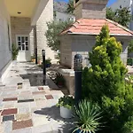 Pezo דירה פודסטראנה