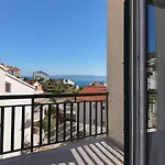 Pezo Apartman *