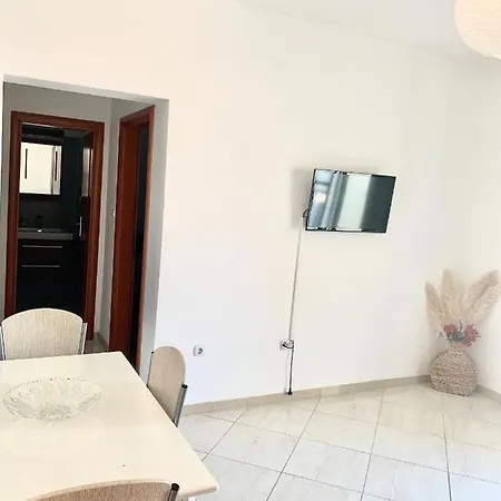 Apartment Pezo *