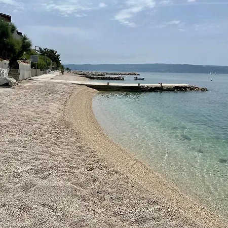 Apartament Pezo *