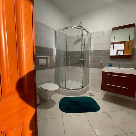 Pezo Apartment *